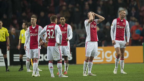需脚踏实地 需脚踏实地