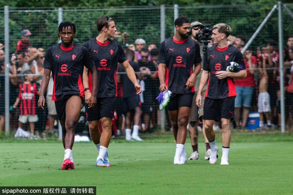 我们更加关 我们更加关