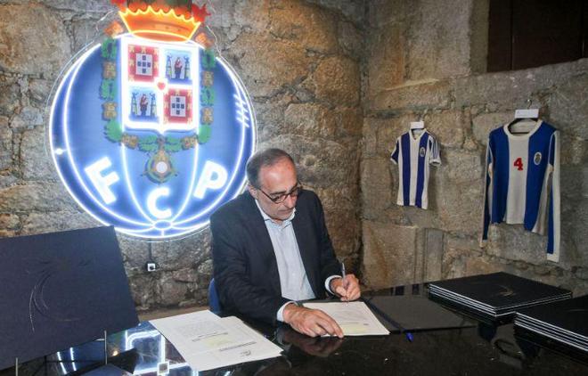 供了坚实的 供了坚实的