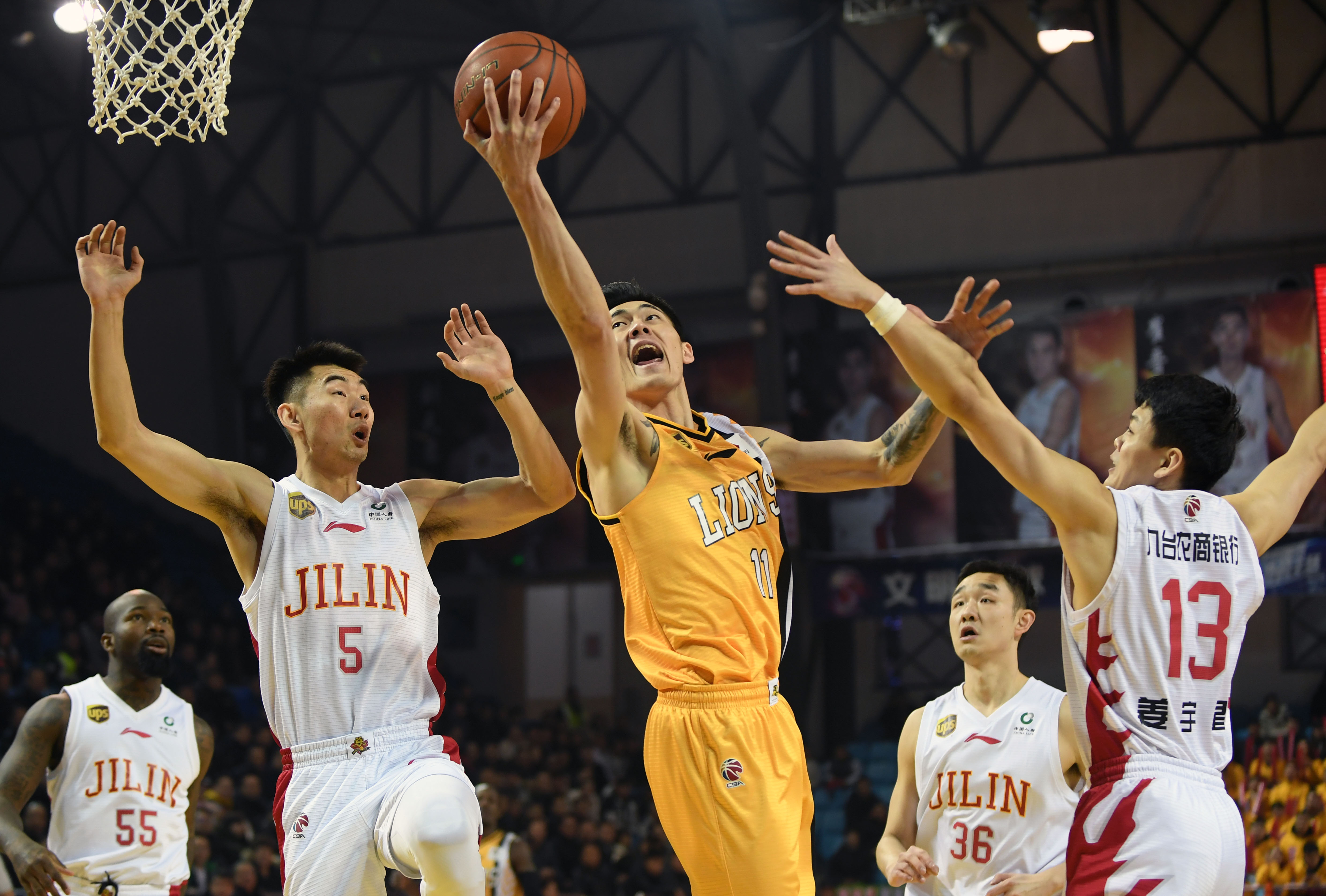 美国资本扩 美国资本扩