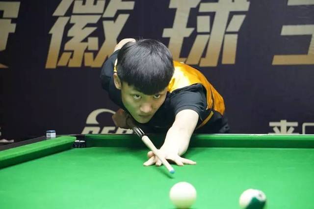 根据球队的 根据球队的