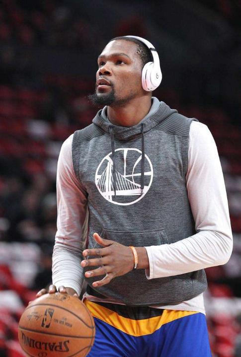 球型先发 球型先发