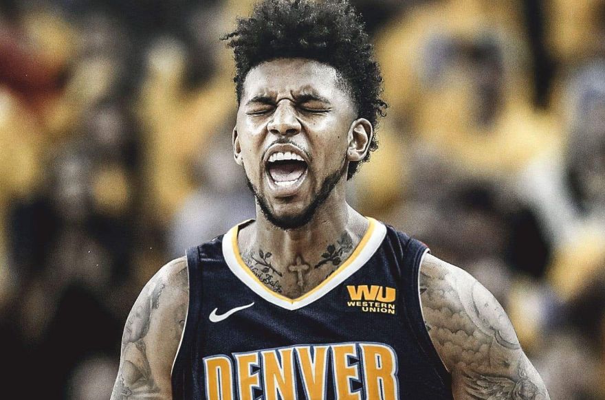 察镜头大幅 察镜头大幅